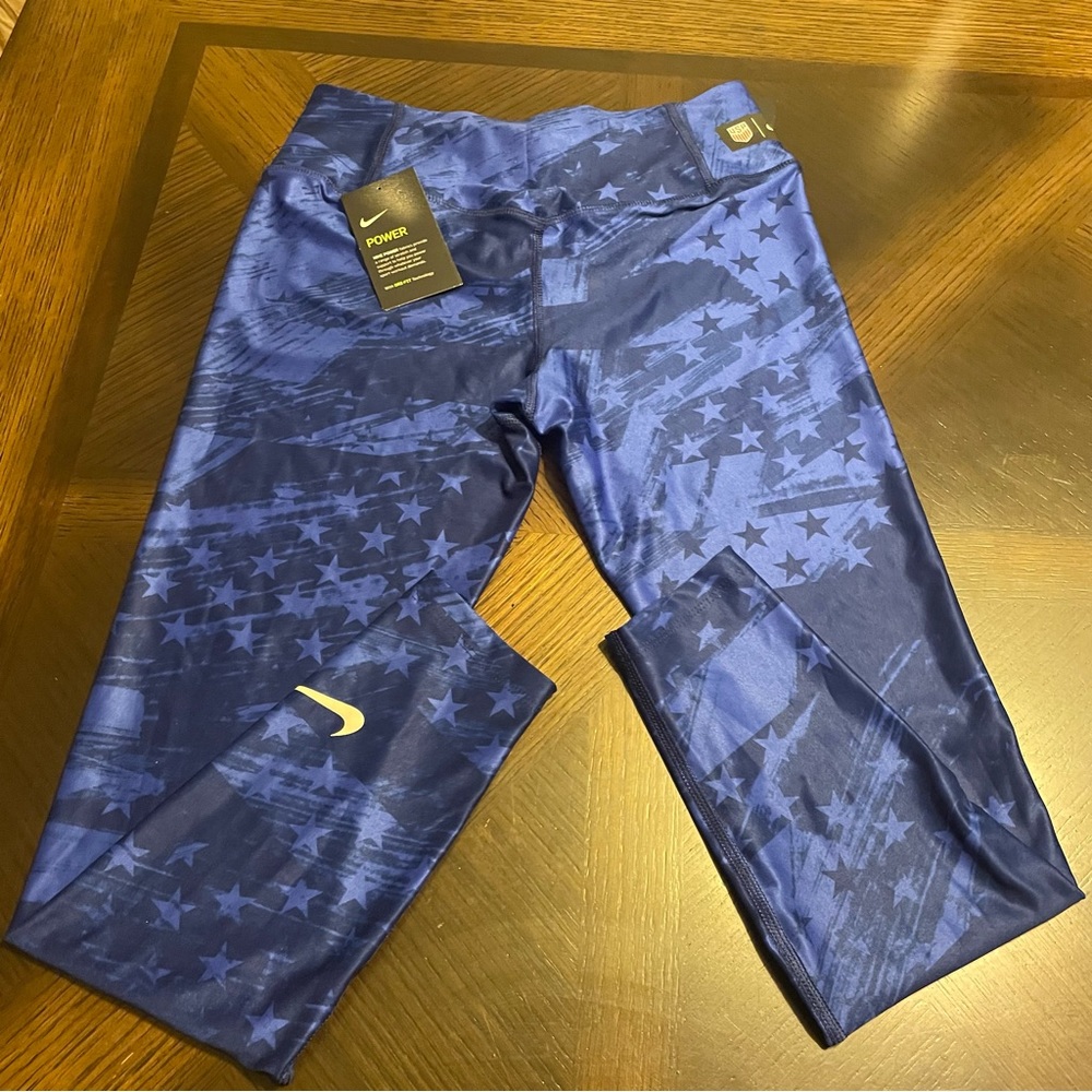 Nike leggings